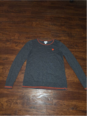 Super Cute Old Navy Heart Sweater size small